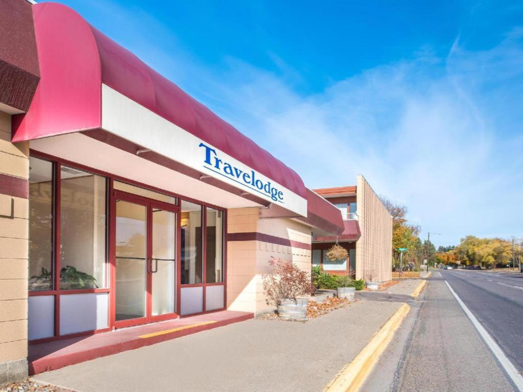 Travelodge By Wyndham קליספל מראה חיצוני תמונה
